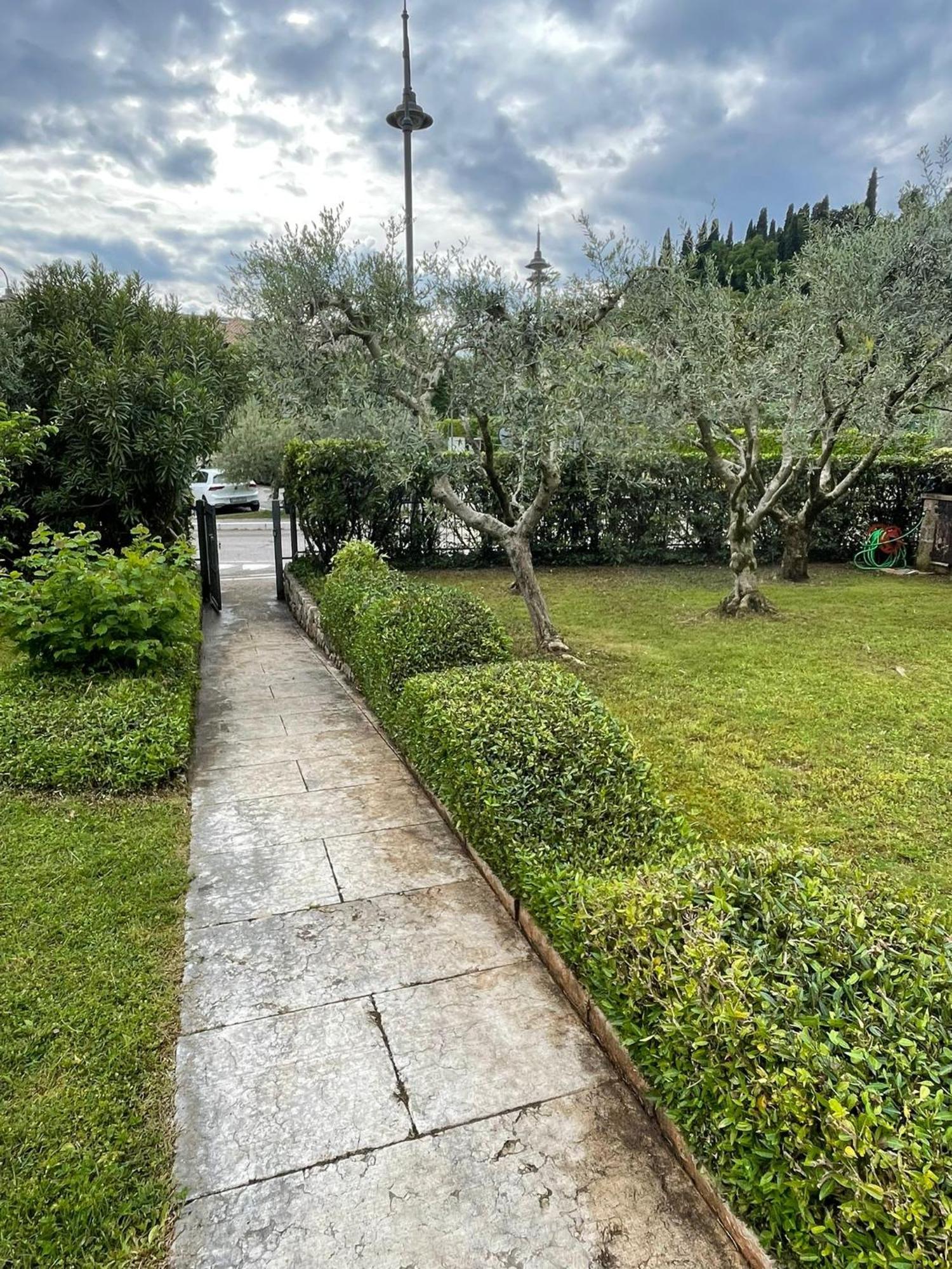 Welcome Traveller La Lavagna Sul Garda Marciaga Dış mekan fotoğraf
